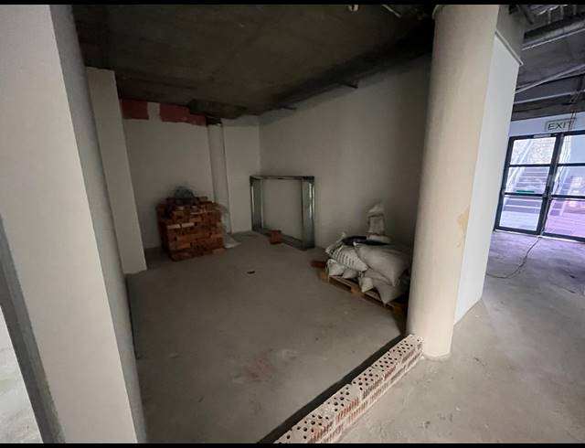 454M² BUSINESS TO LET IN CENTURY CITY
